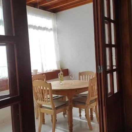 Casa Guelde * Tías